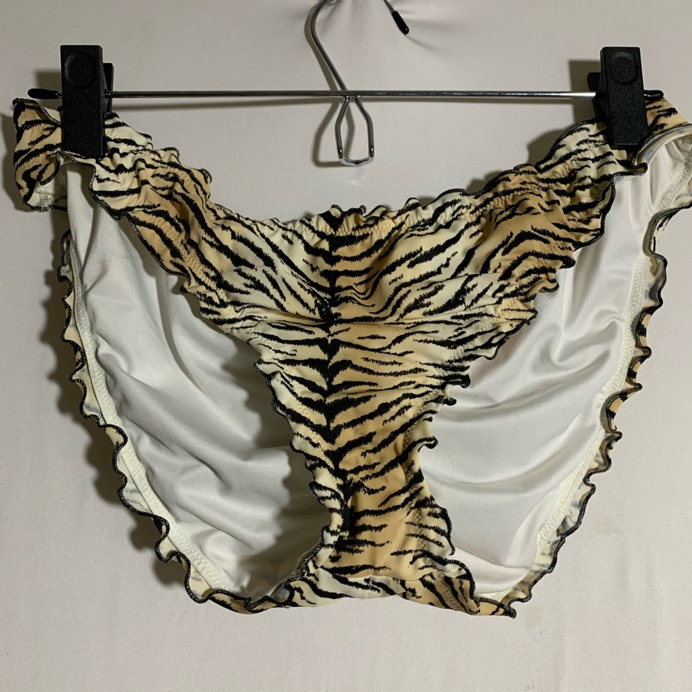 🌵Victoria Secret bikini bottoms